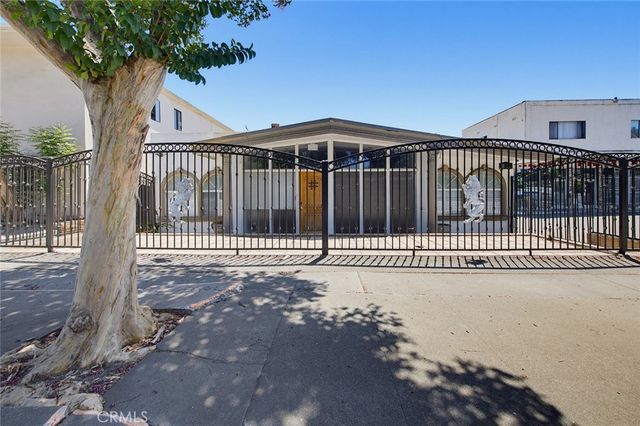 11128 Whittier Boulevard, Whittier, CA 90606