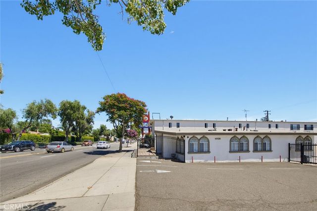 11128 Whittier Boulevard, Whittier, CA 90606