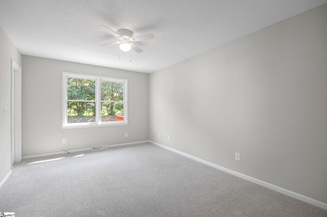 217 Hatteras Lane, Simpsonville, SC 29680