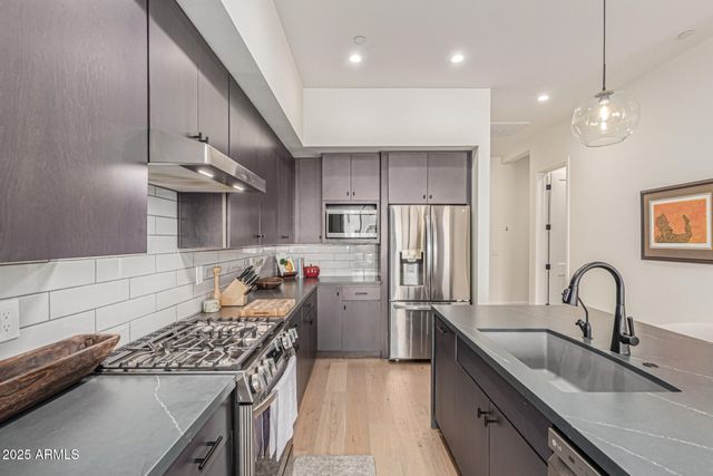 5151 N 13TH Place 12, Phoenix, AZ 85014