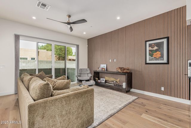 5151 N 13TH Place 12, Phoenix, AZ 85014