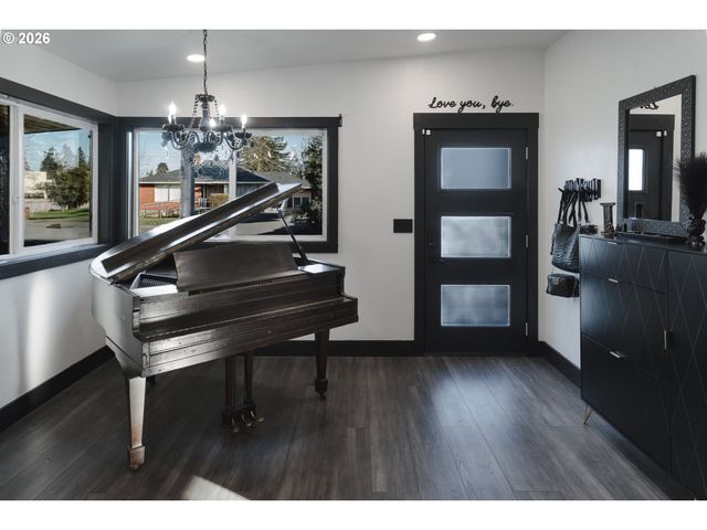 153 Se JAMES St, Camas, WA 98607