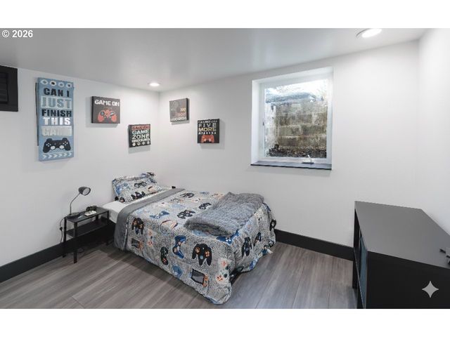 153 Se JAMES St, Camas, WA 98607