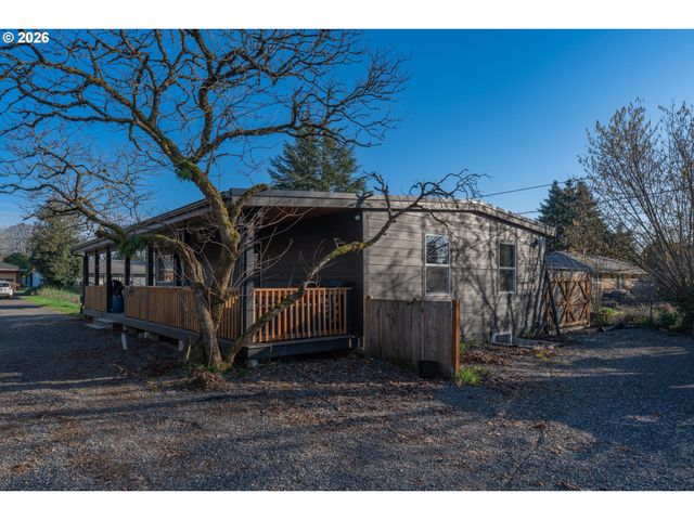 153 Se JAMES St, Camas, WA 98607