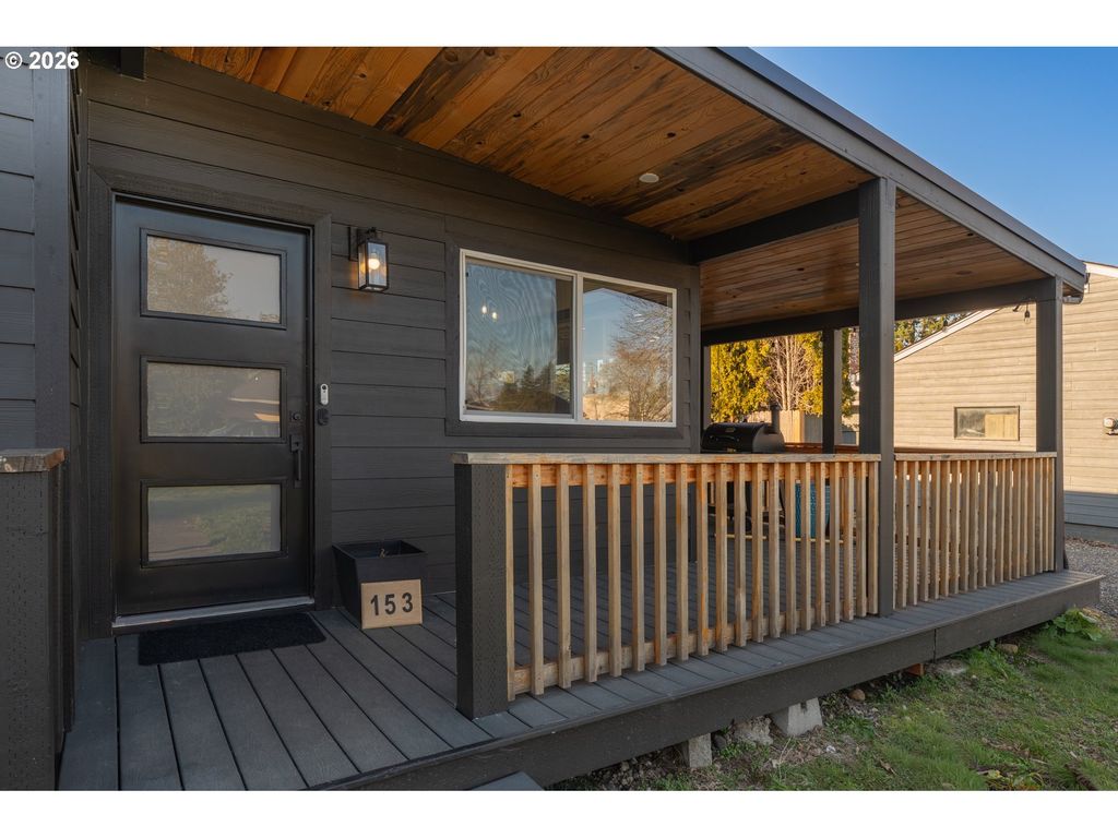 153 Se JAMES St, Camas, WA 98607