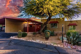 126 E Mountain Morning Drive, Oro Valley, AZ 85737