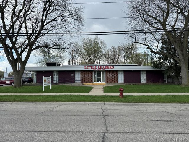 14060 Stephens Road, Warren, MI 48089