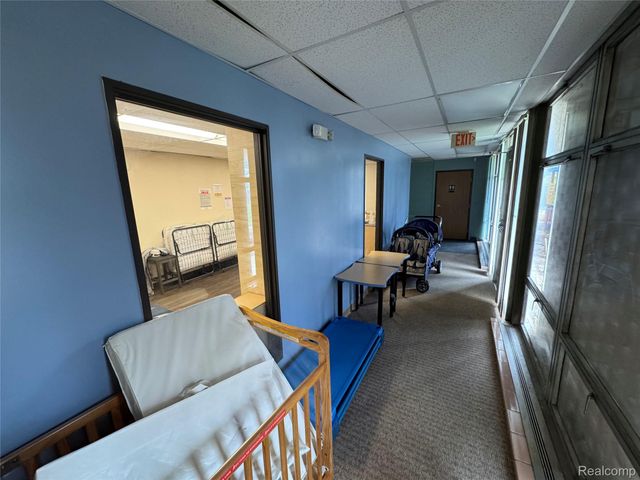 14060 Stephens Road, Warren, MI 48089