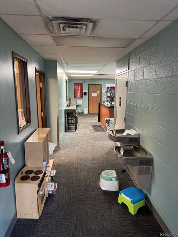 14060 Stephens Road, Warren, MI 48089