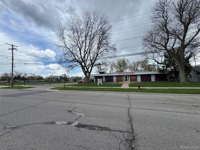 14060 Stephens Road, Warren, MI 48089
