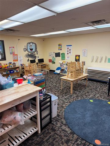 14060 Stephens Road, Warren, MI 48089
