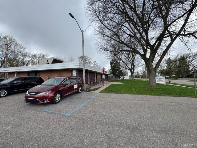 14060 Stephens Road, Warren, MI 48089