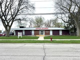 14060 Stephens Road, Warren, MI 48089