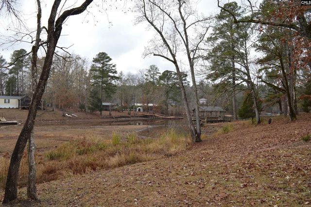 1613 Lakeshore Road, Camden, SC 29020