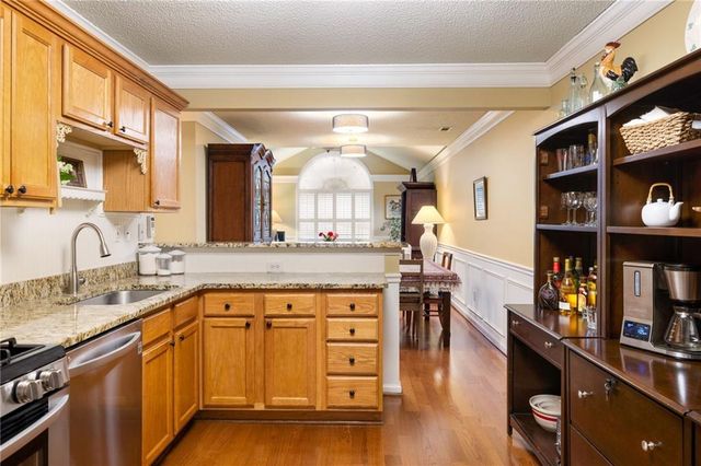 1882 Kolb Farm SW Circle, Marietta, GA 30008