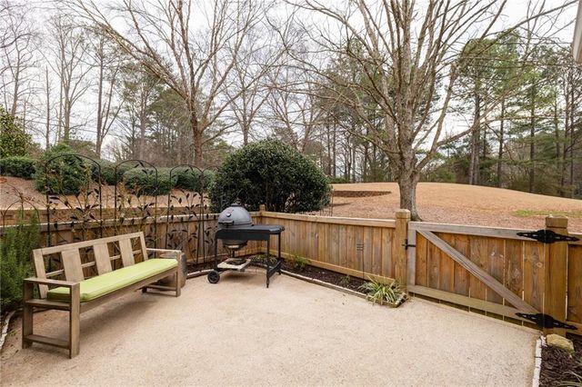 1882 Kolb Farm SW Circle, Marietta, GA 30008