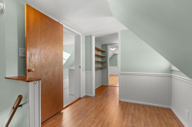 9481 W Pine Lake Road, Prairieville Twp, MI 49046