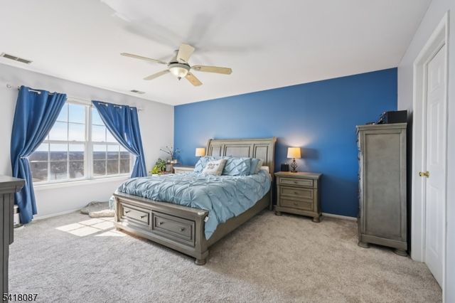 1636 King Ct, Green Brook Twp., NJ 08812