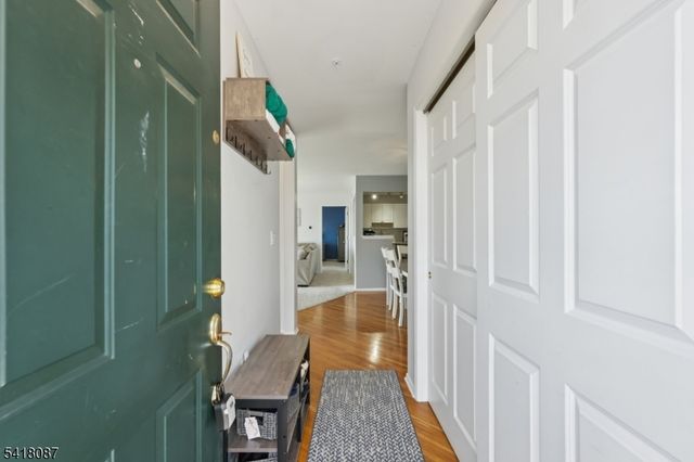 1636 King Ct, Green Brook Twp., NJ 08812