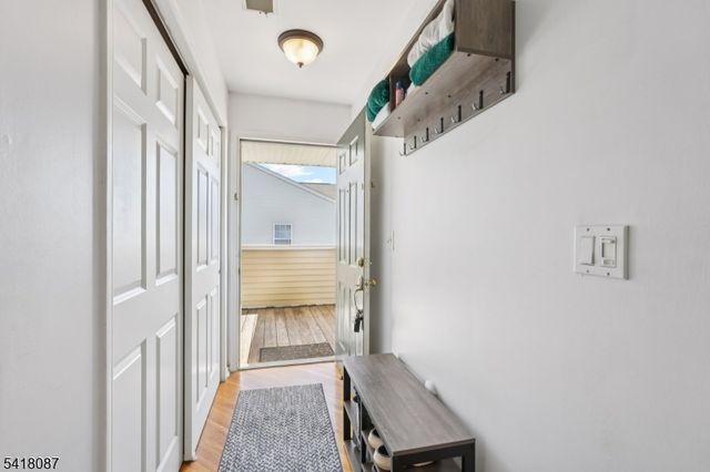 1636 King Ct, Green Brook Twp., NJ 08812