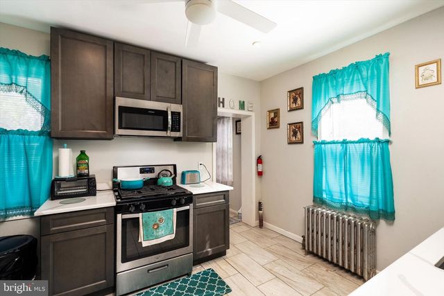 22 STACEY AVE, Trenton, NJ 08618