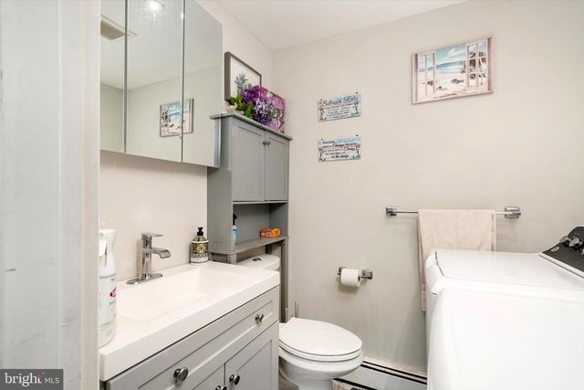22 STACEY AVE, Trenton, NJ 08618