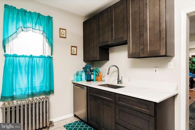22 STACEY AVE, Trenton, NJ 08618
