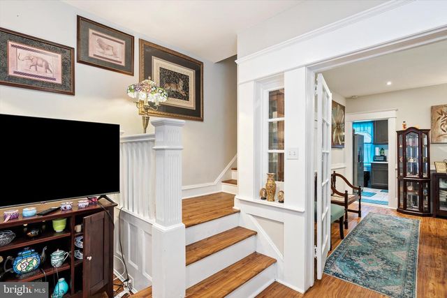 22 STACEY AVE, Trenton, NJ 08618