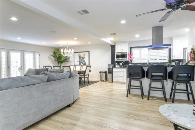 18915 Cantara Street, Reseda, CA 91335