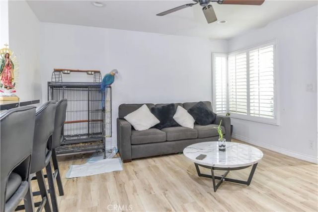 18915 Cantara Street, Reseda, CA 91335