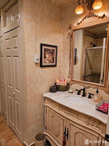 663 Yorktown Lane C, Monroe, NJ 08831