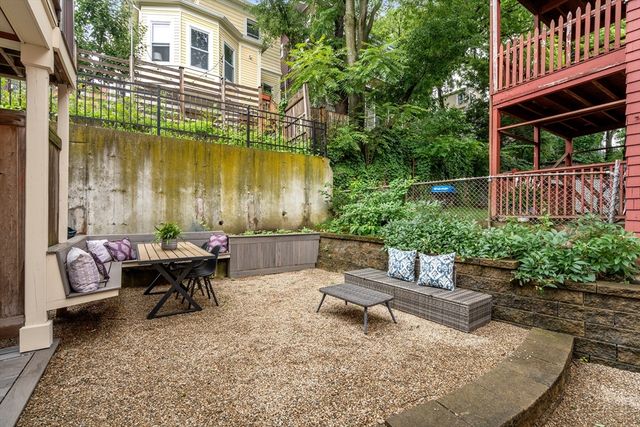 229 Summer Street 1, Somerville, MA 02143