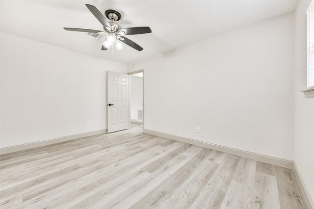 2005 Cheryl Drive, Pearland, TX 77581