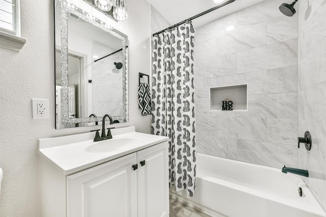2005 Cheryl Drive, Pearland, TX 77581
