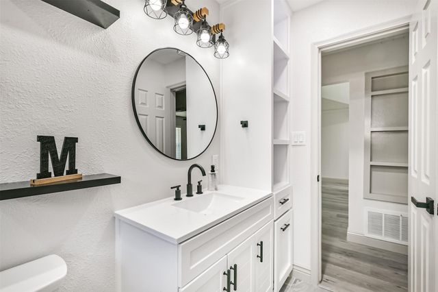 2005 Cheryl Drive, Pearland, TX 77581
