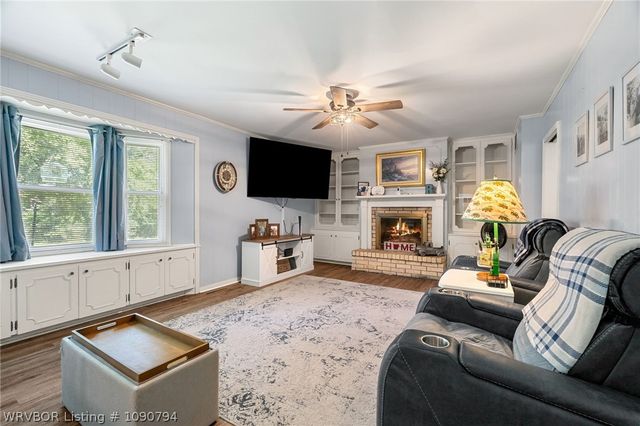 1609 Burnham Road, Fort Smith, AR 72903
