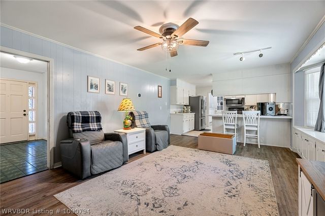 1609 Burnham Road, Fort Smith, AR 72903
