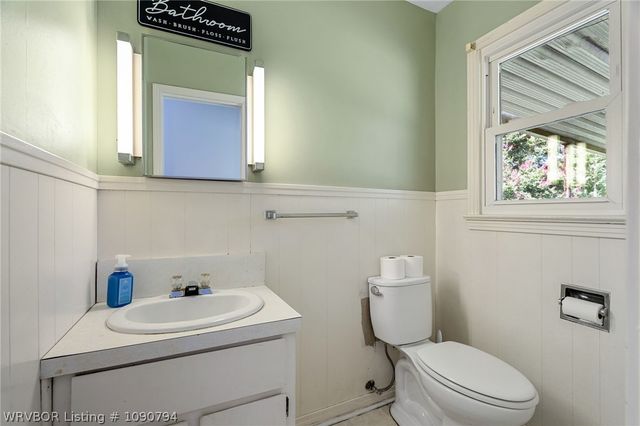 1609 Burnham Road, Fort Smith, AR 72903