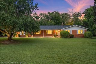 1609 Burnham Road, Fort Smith, AR 72903