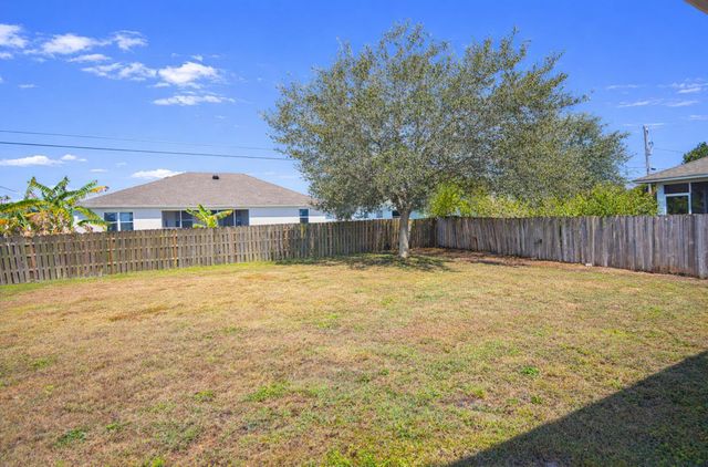 538 SW Baoy Avenue, Port St. Lucie, Port St Lucie, FL 34953