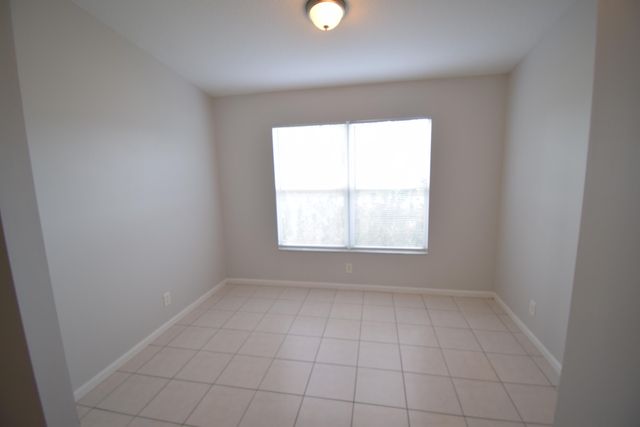 538 SW Baoy Avenue, Port St. Lucie, Port St Lucie, FL 34953