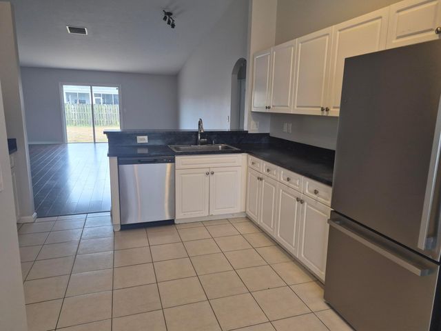 538 SW Baoy Avenue, Port St. Lucie, Port St Lucie, FL 34953