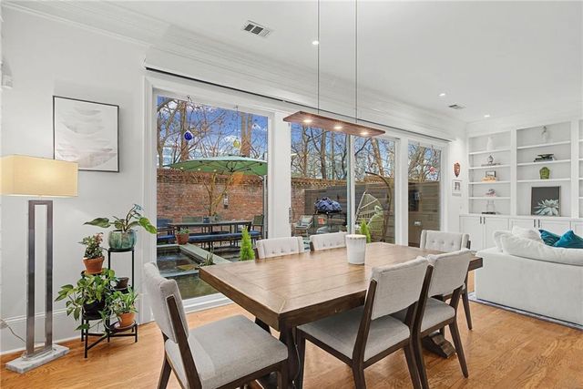 3317 Buckhead Forest NE Mews, Atlanta, GA 30305