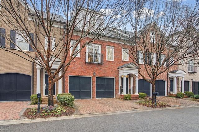 3317 Buckhead Forest NE Mews, Atlanta, GA 30305