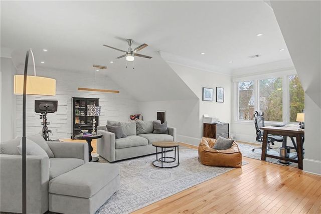 3317 Buckhead Forest NE Mews, Atlanta, GA 30305