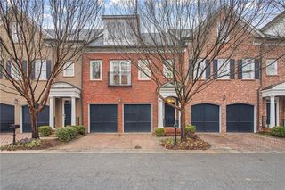 3317 Buckhead Forest NE Mews, Atlanta, GA 30305