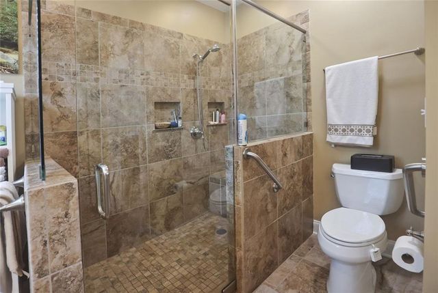 42 Crooked Branch Drive, Clayton, GA 30525