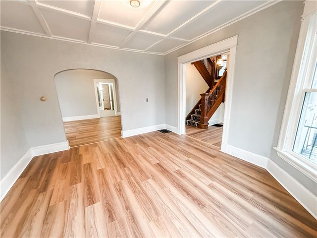 7 South Lewis Street, Auburn, NY 13021