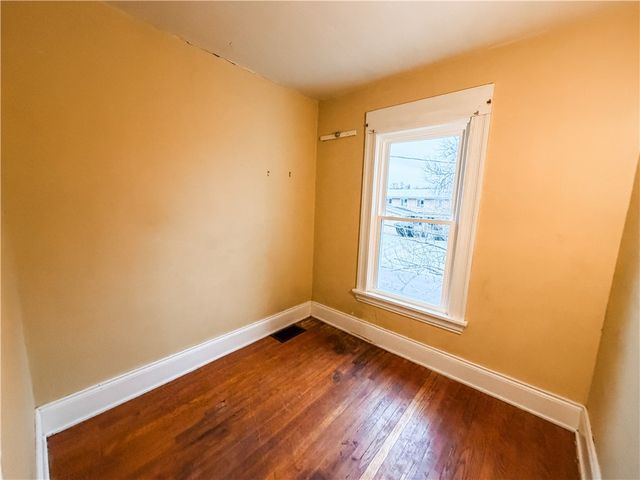 7 South Lewis Street, Auburn, NY 13021