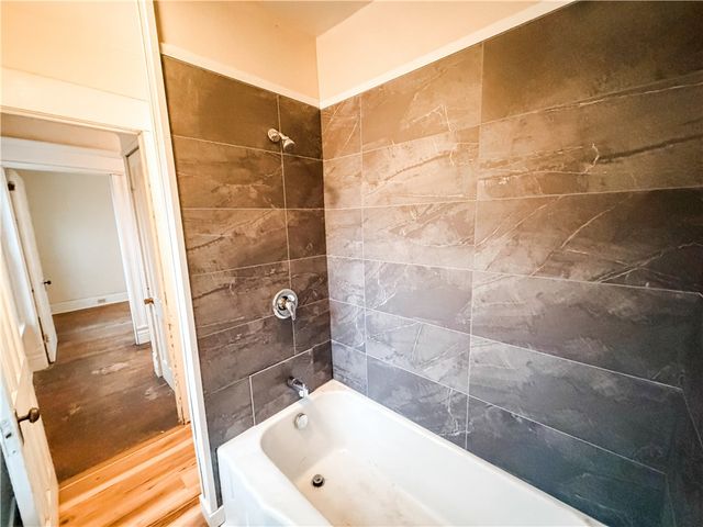 7 South Lewis Street, Auburn, NY 13021